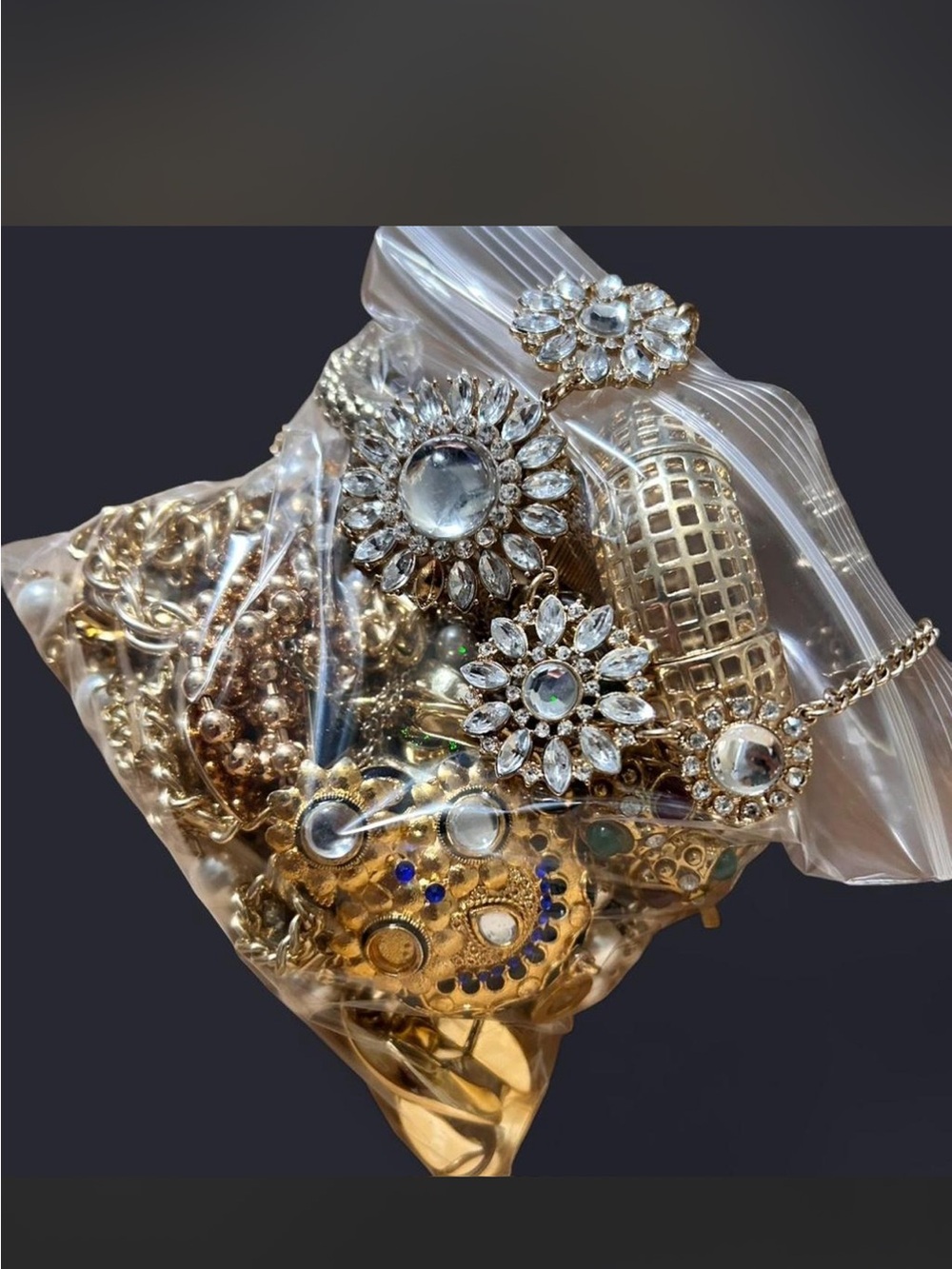 Mystery jewelry jar Gold-Tone Crystal Floral Statement Necklace - Unbranded